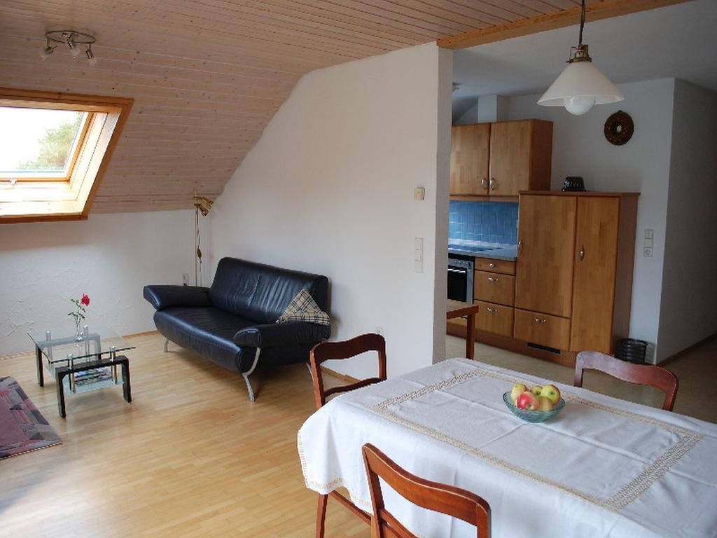 Ferienwohnung Mit Pool Straubenhardt エクステリア 写真